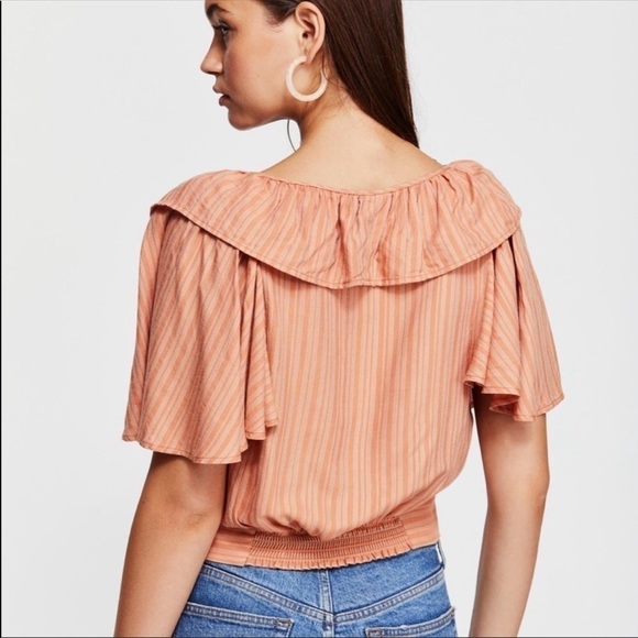 FREE PEOPLE Rosemary Tie Font Crop Top Ruffle Sleeves and Buttons Medium - Picture 2 of 9